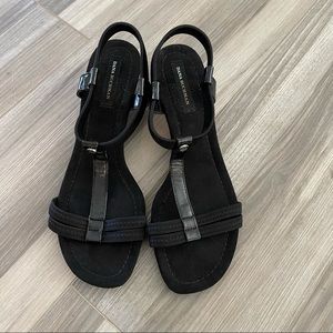 Dana Bachman   black T-Strap open toe wedge heel  shoe   women’s size 8.5M.